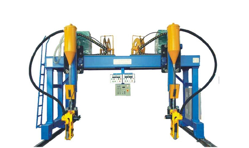 LMH—5000 型龍門式H 型鋼自動(dòng)焊接機(jī)(洲翔)